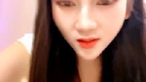 【奶味兔兔】蓝冰妖妖! 大奶子御姐~抖奶~道具自慰~尿尿!